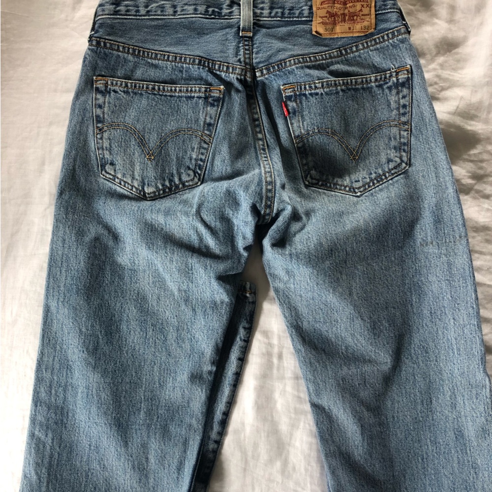 Women’s Levi’s 501 Light-Medium Wash 31x32 Size 4-6